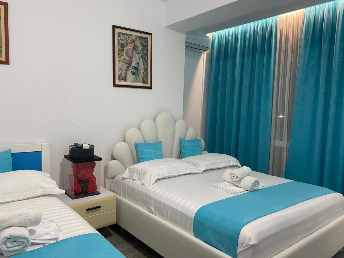 Vila Sinani Sarandë Exterior foto