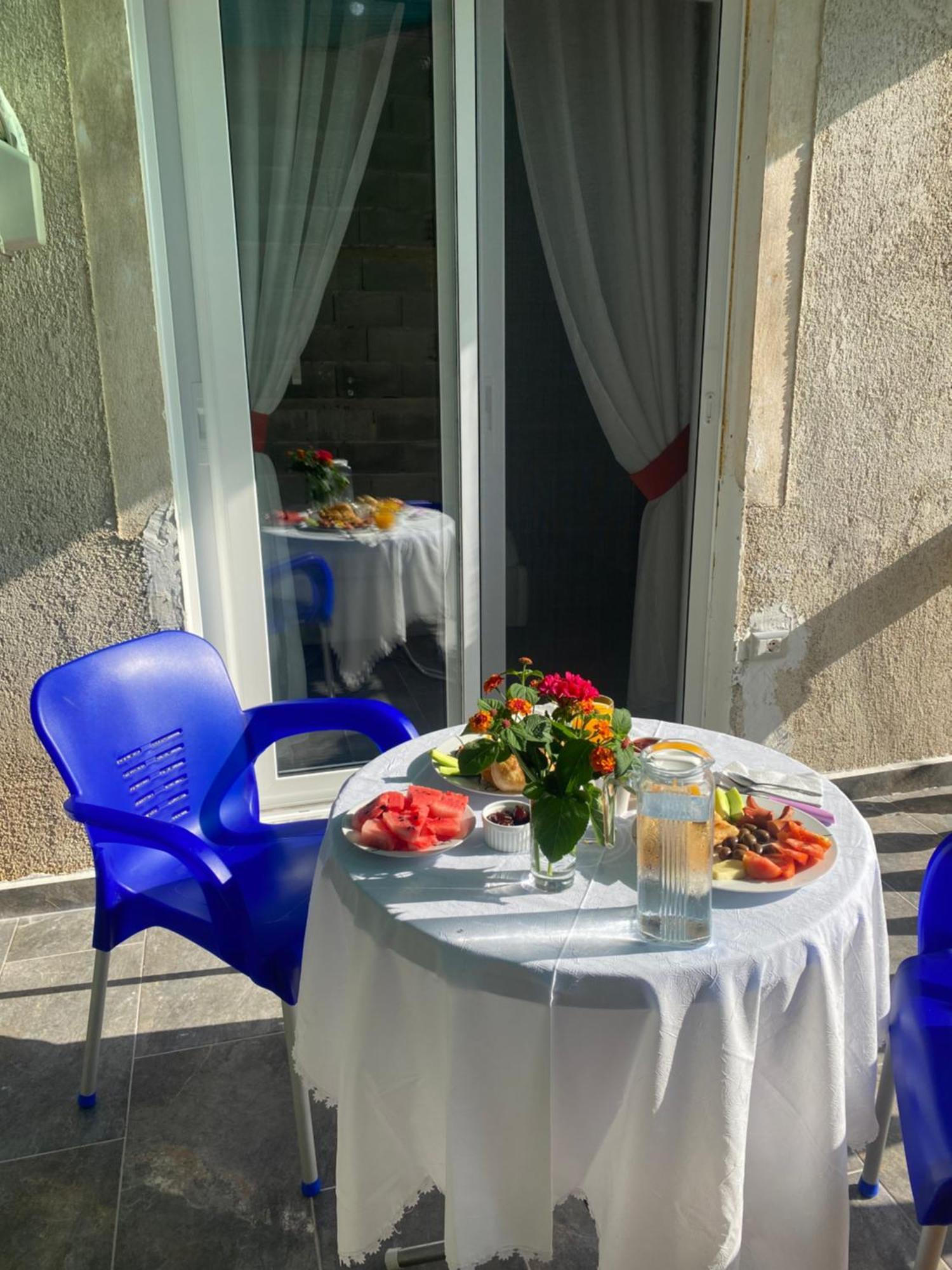 Vila Sinani Sarandë Exterior foto